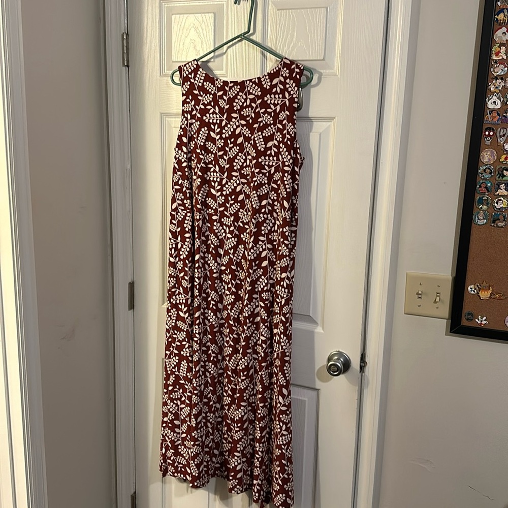Garnet pattern midi dress